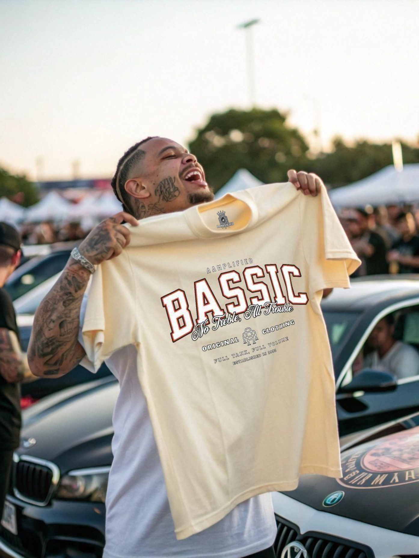 aamplified bassic t-shirt
